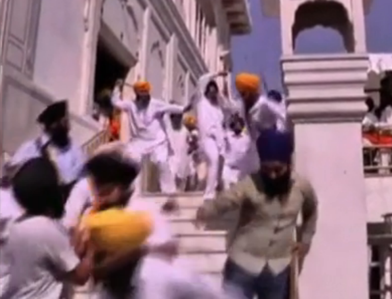 Dramatic Sword Fight Breaks Out At Sikh Temple Video