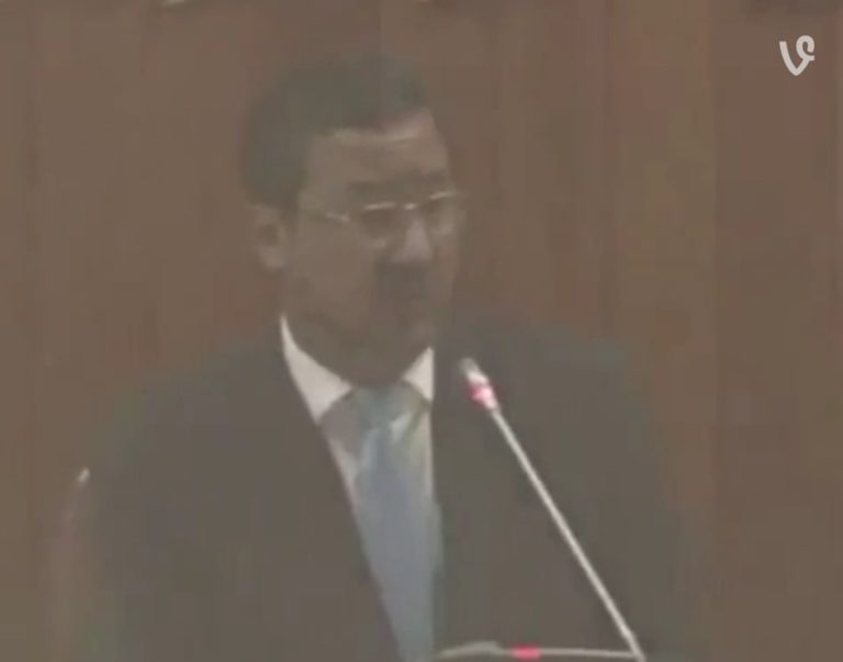 Afghan Speaker Doesn’t Flinch As Car Bomb ROCKS Parliament [VIDEO]