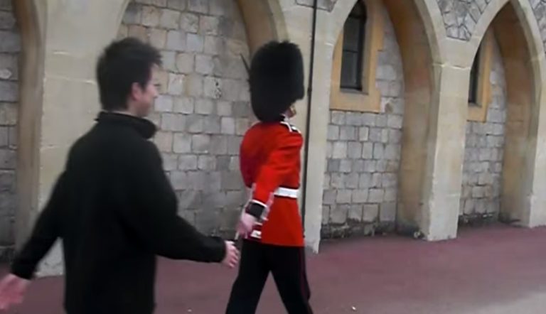 Guy Messes With British Guard And Gets A Bayonet In The Face
