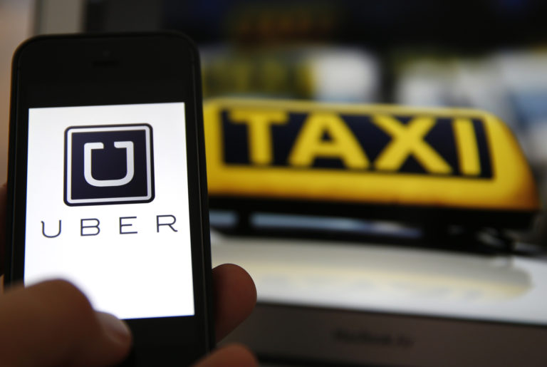 Uber Driver Defends Himself Against Customer With His (Banned) Gun