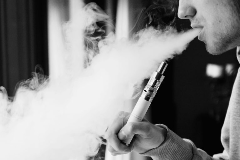 Study Claiming Teen E-Cigarette Use Leads To Smoking ‘Not Supported’ By Evidence