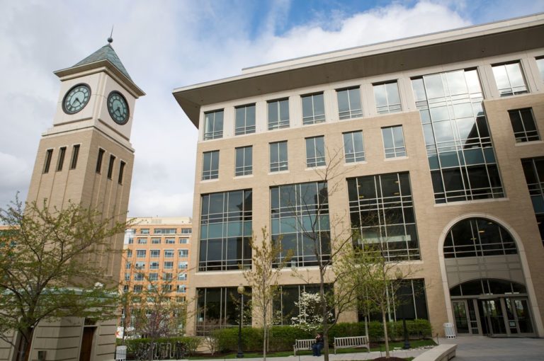 Georgetown Law Students Forbidden from Campaigning on Campus