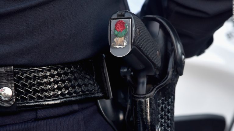 Police Officer Escorted From His College Class for Carrying Firearm