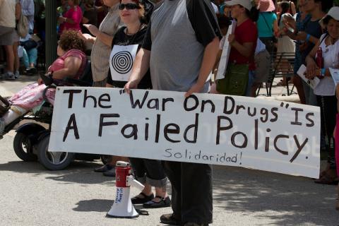 drug_war_paul_helfinstein_picasa