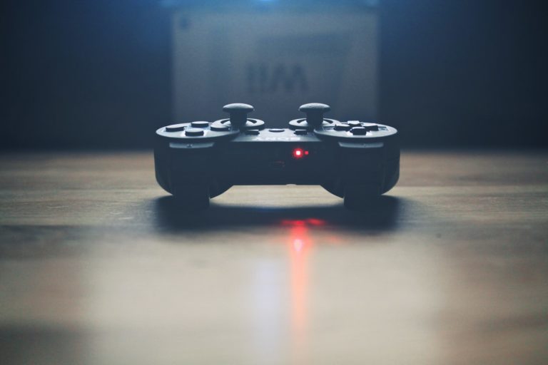 Prof Alleges Video Games Are Toxic Because They Encourage Competition And Meritocracy